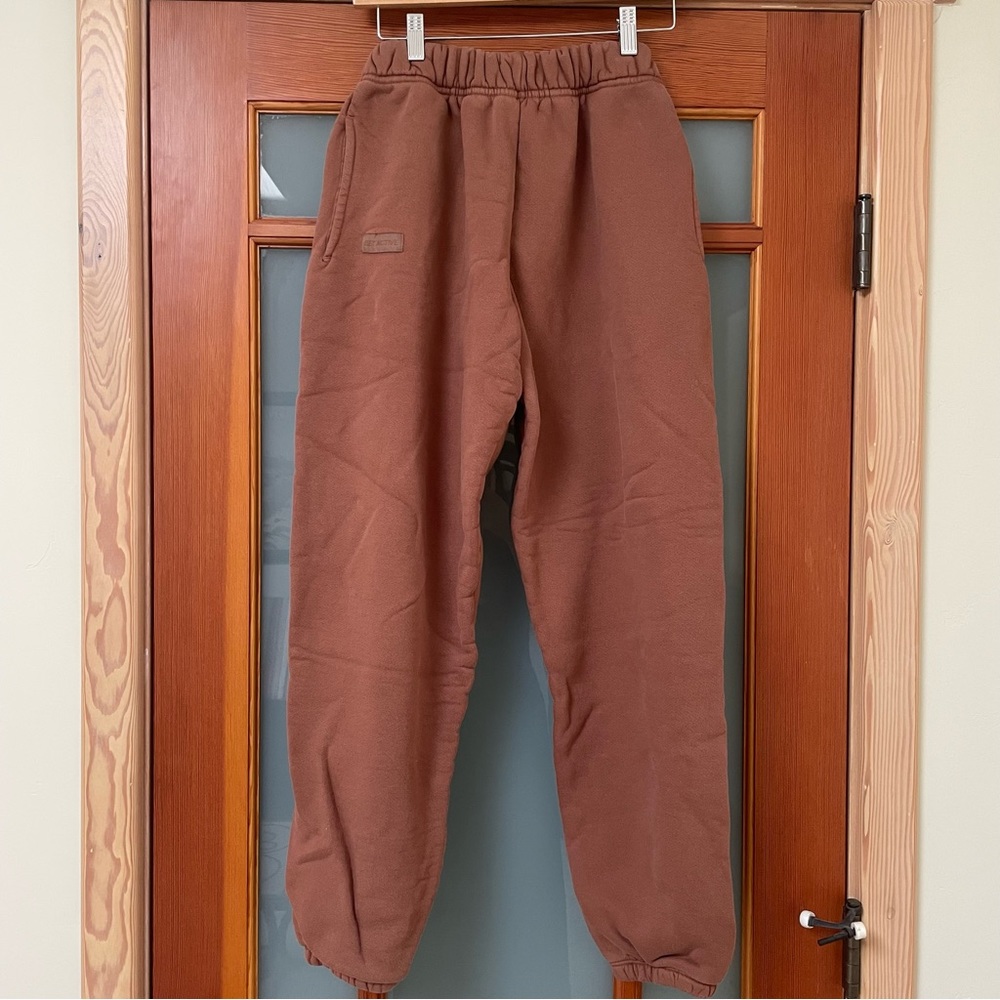 Set Active sweatpants, size small - Picture 1 of 4